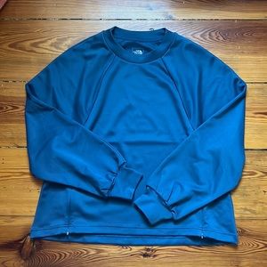 NWOT North Face sweatshirt